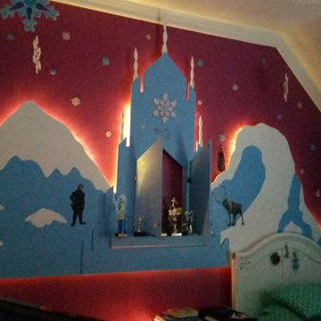 Disney's FROZEN themed room