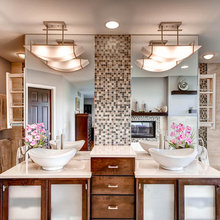 LAKE BATHROOM