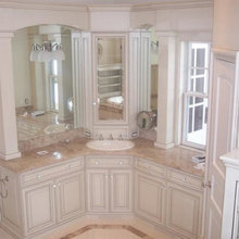 Corner vanity