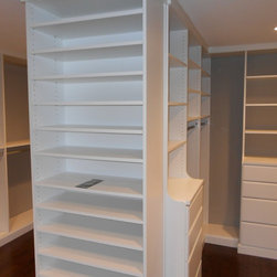 Walk-in Closets 4 - Display And Wall Shelves 