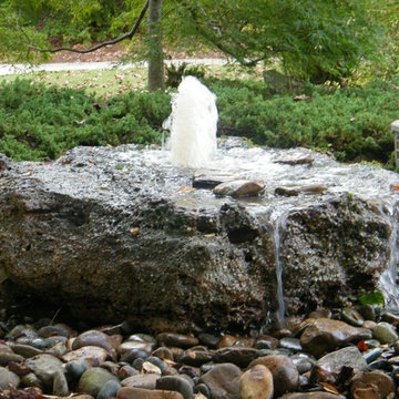 Bubbling Rocks & Urns/Vases