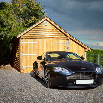 Oak framed single bay garage with store