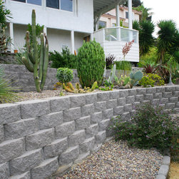 Keystone Legacy & Garden Wall - Landscaping Stones And Pavers