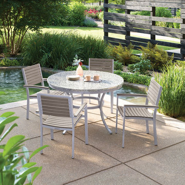 Travira 5-Piece 48" Round Table and Chair Outdoor Dining Set