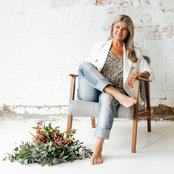 Sharon Parker's photo