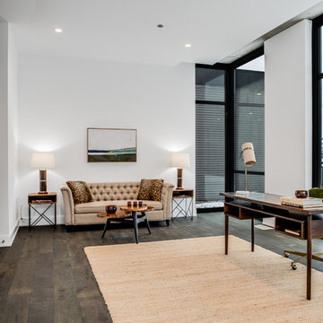 Luxury Chicago Penthouse Perfect for Entertaining