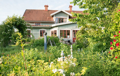 Houzz Tour: A Swedish Home and Garden Fit for a Dream