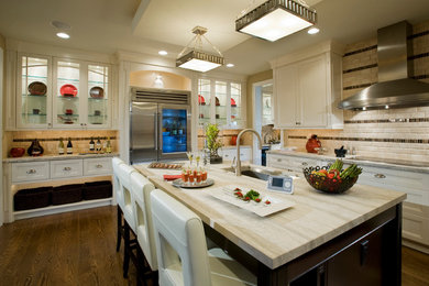 Kitchen - contemporary kitchen idea in Philadelphia