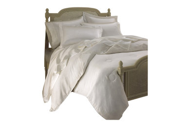 Empress Silk Comforter