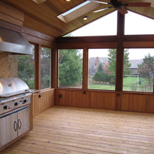 Savanna Point Screen Porch BBQ
