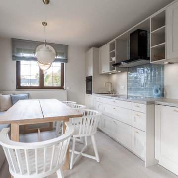 Küche mit Essbereich