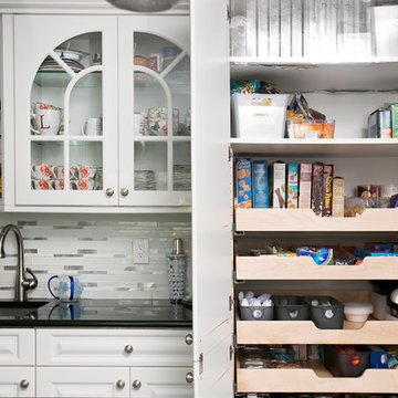Kitchen & Closet Organization -- Lawrence, New York