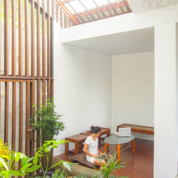 M House (interior)