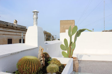 Esempio di una terrazza mediterranea