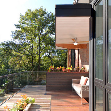 Warson Outdoor Living Area