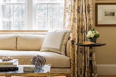 Example of a classic home office design in Boston