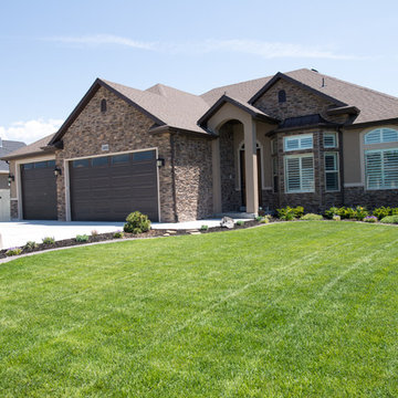 Jordan Heights - South Jordan, Utah - Becky Variant with Suspended Slab Garages