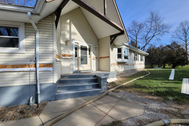 Example of a classic home design design in Other