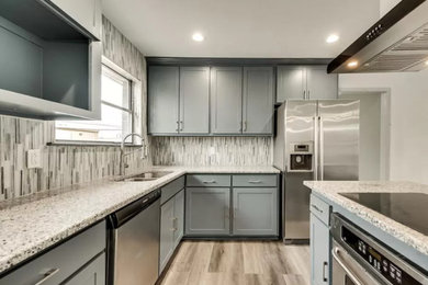 Kitchen photo in Dallas