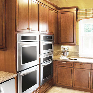 1902 Historic Home on Mackinac Island - Merillat Masterpiece® Hadley