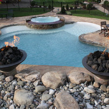 POOLS & WATER FEATURES