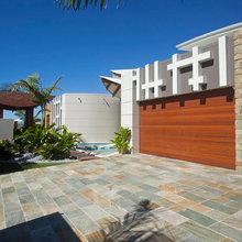 External feature wall
