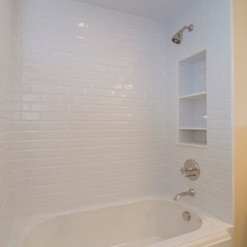 Encino Hallway Bath