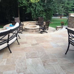 Pattern Cut Flagstone, Buff - Landscaping Stones And Pavers