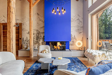 Idée de décoration pour un salon chalet.