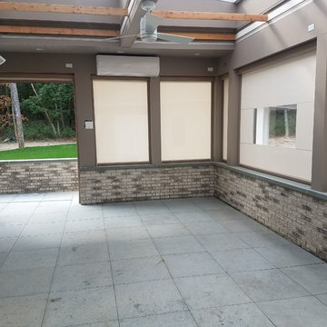 Retractable Flex screens