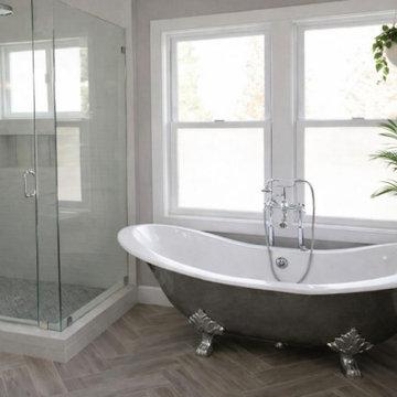 Campbell Custom Home | Primary Bath