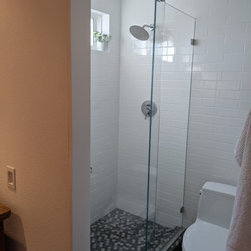 Nevasca - Carlsbad - Shower Doors