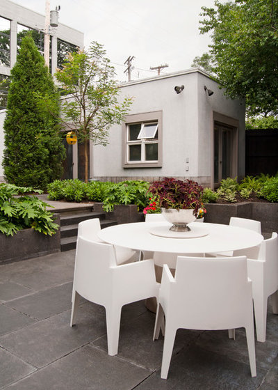 Contemporary Patio by Adrienne DeRosa