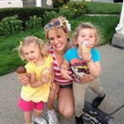 Elizabeth Handran's photo