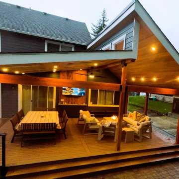 Multi-Angle Covered Deck