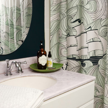 My Houzz: Classic Style With a Colorful DIY Twist in New England