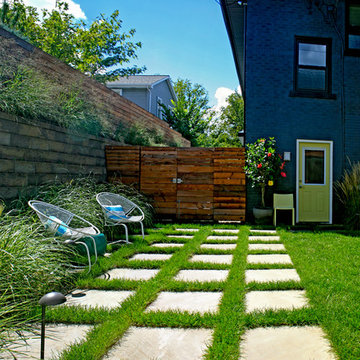 Minimalist Urban Garden