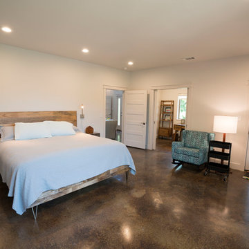 Mid Century Modern @ Lake Hawkins