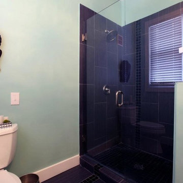 Atlanta - Modern Bathroom