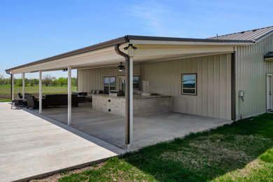 Patio - patio idea in Dallas