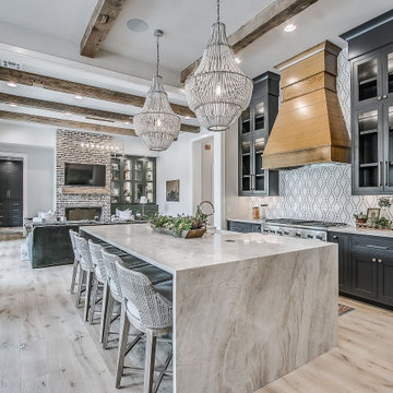 Blend in a Breakfast Bar For Modern Lifestyle, Kitchen Remodeling in San Jose CA