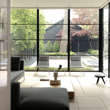 THE UNGLESS RESIDENCE-An exceptional modern renovation