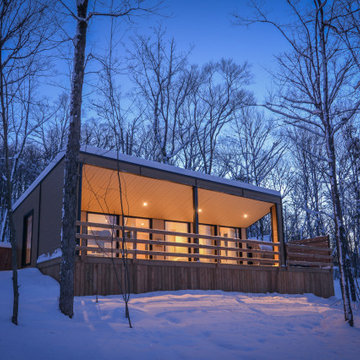 Ushuaia Pod Exterior by Lofty Pods