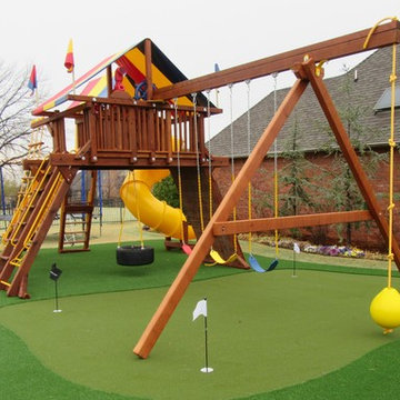 Backyard Playgrounds / Golf
