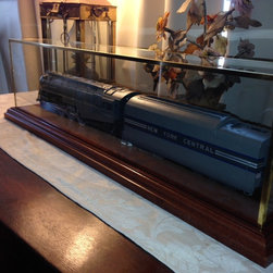 train display case - Furniture
