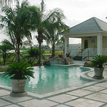 Natural Tropical Free Form Pool, Spa & Deck Design & Build - Tampa, Florida
