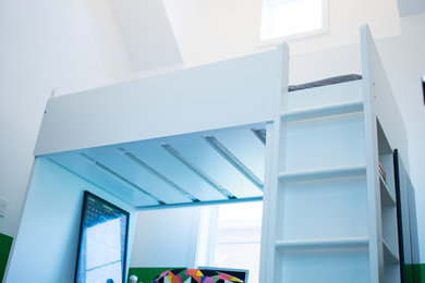 Trendy home design photo in Chicago