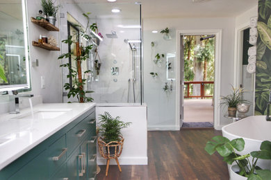 Bathroom - tropical bathroom idea in Seattle