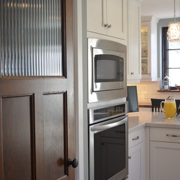 Wallace Avenue Residence