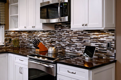 Transitional kitchen photo in DC Metro